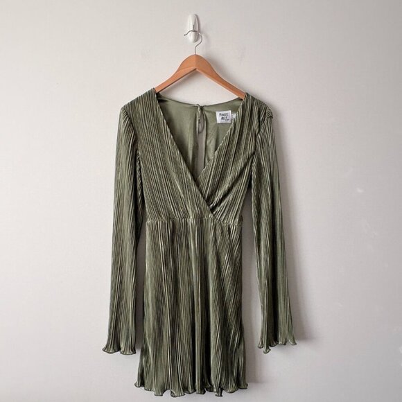 Princess Polly Cindie Wrap Pleated Mini Dress Sage Green Size 8 - Picture 3 of 6